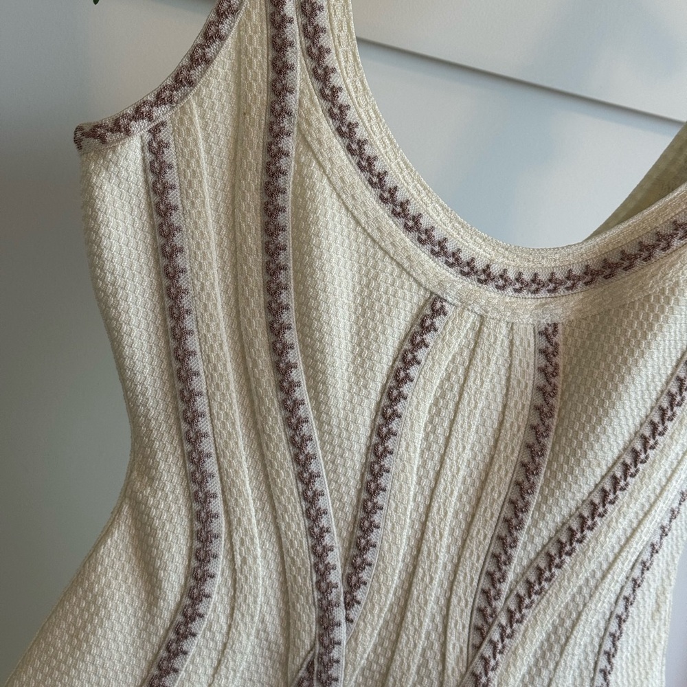 Herve Leger Cream and Purple Dress - Picture 4 of 16